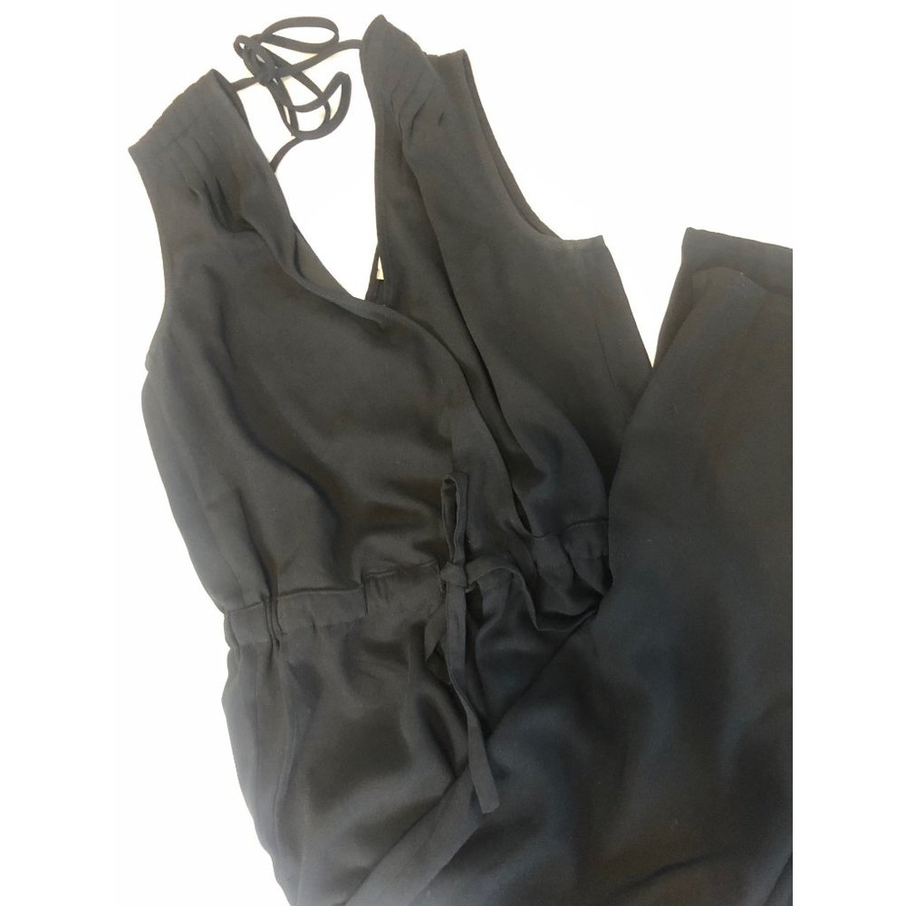LOFT black sleeveless jumpsuit/jumper size petite medium